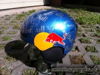 Logo Design Red Bull Helm 2